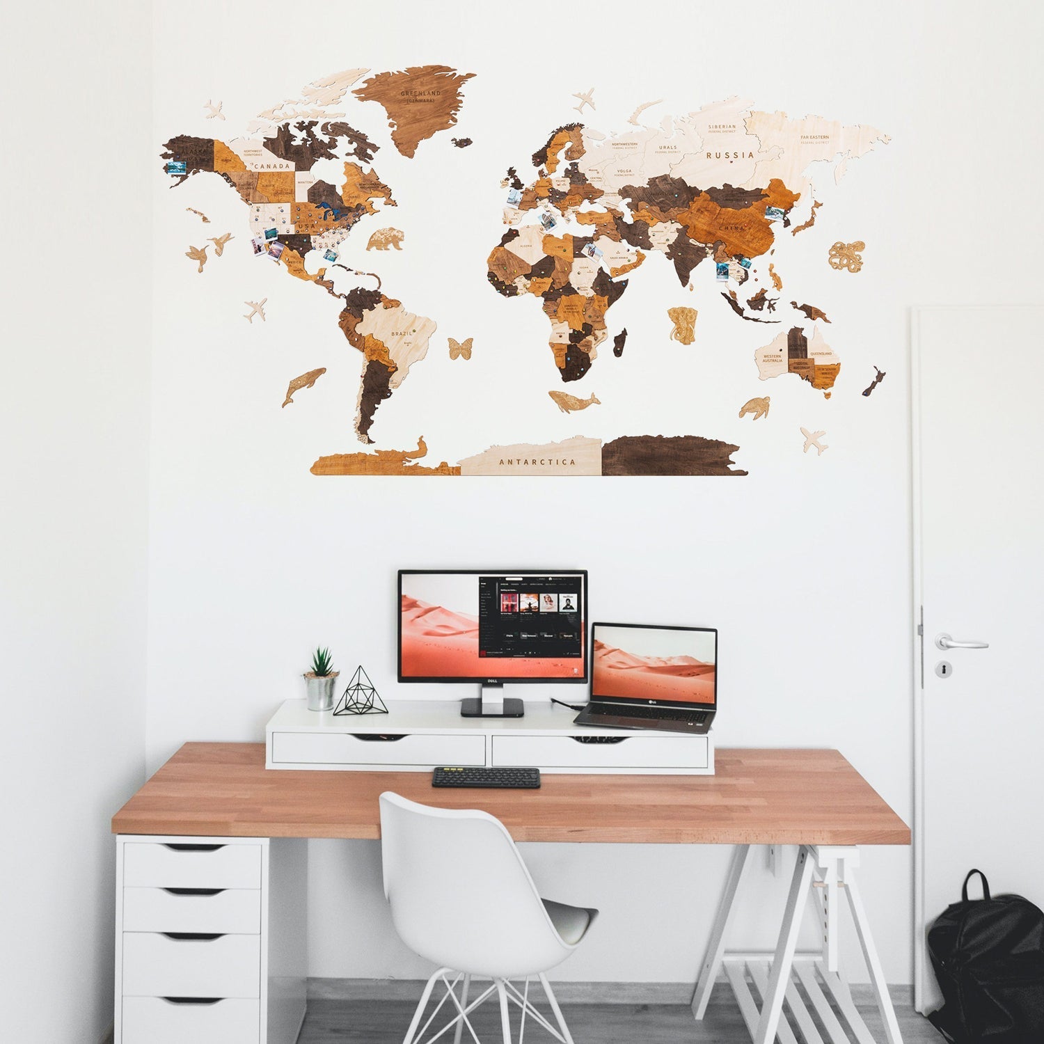 3D Wooden World Map - Large Office (multicolor)